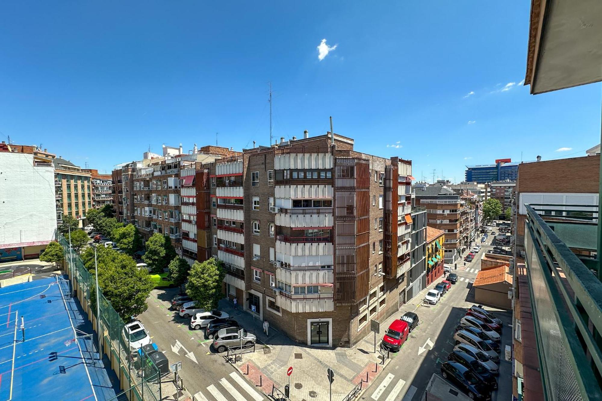 Luminoso Apartamento Turistico En Chamartin Мадрид Екстериор снимка