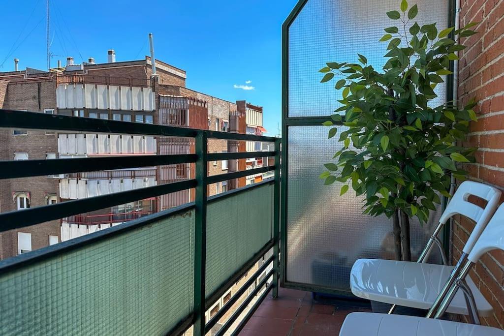 Luminoso Apartamento Turistico En Chamartin Мадрид Екстериор снимка