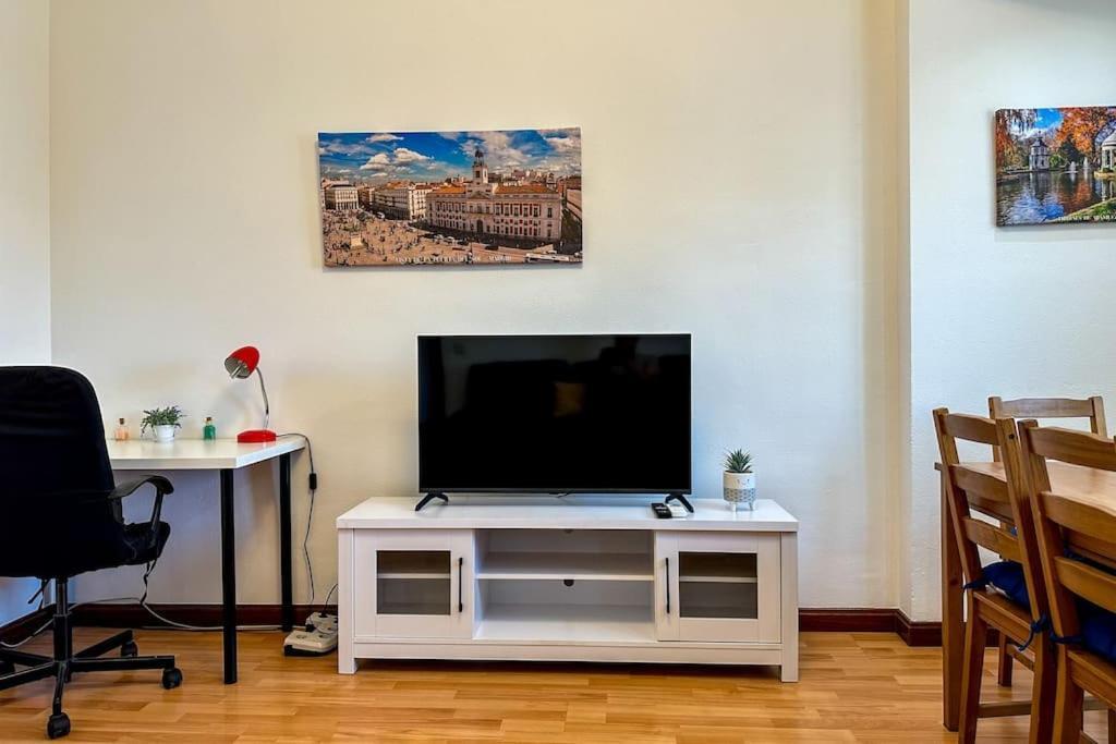 Luminoso Apartamento Turistico En Chamartin Мадрид Екстериор снимка