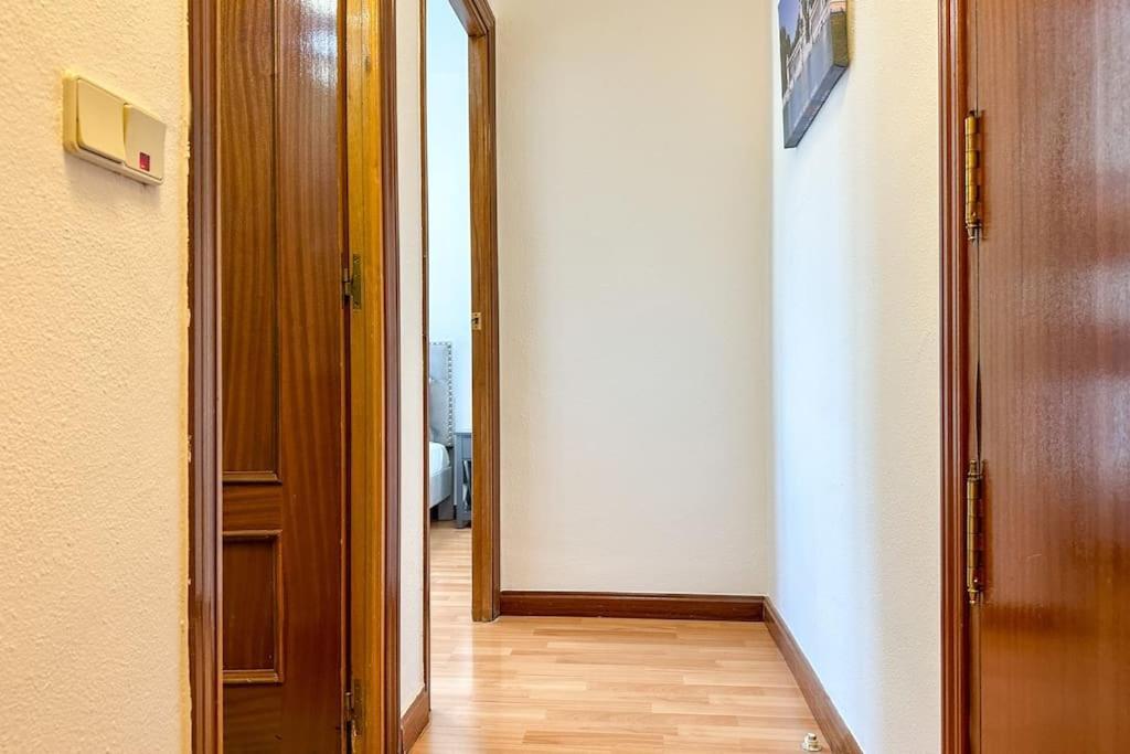 Luminoso Apartamento Turistico En Chamartin Мадрид Екстериор снимка